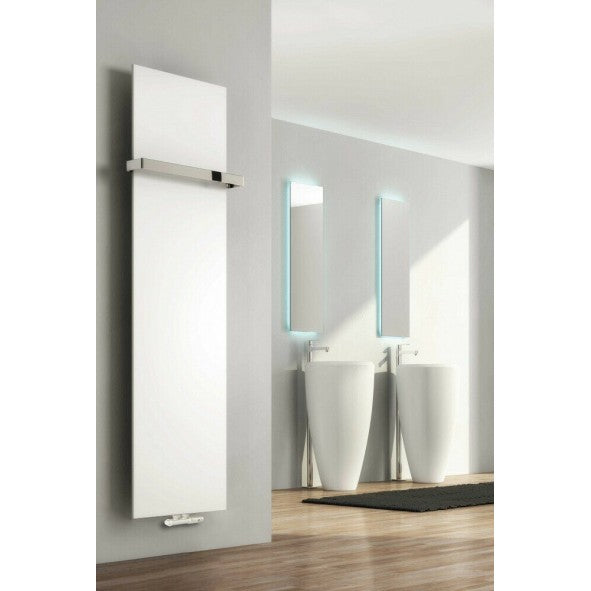 Stylo 1172x500 mm Vertikal Einlagig Flach Stahl Weiß Paneelheizkörper